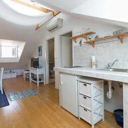 Old Town Port Apartments Apartman
