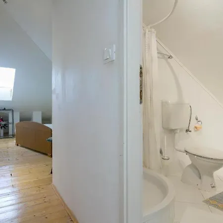 Old Town Port Apartments Apartman